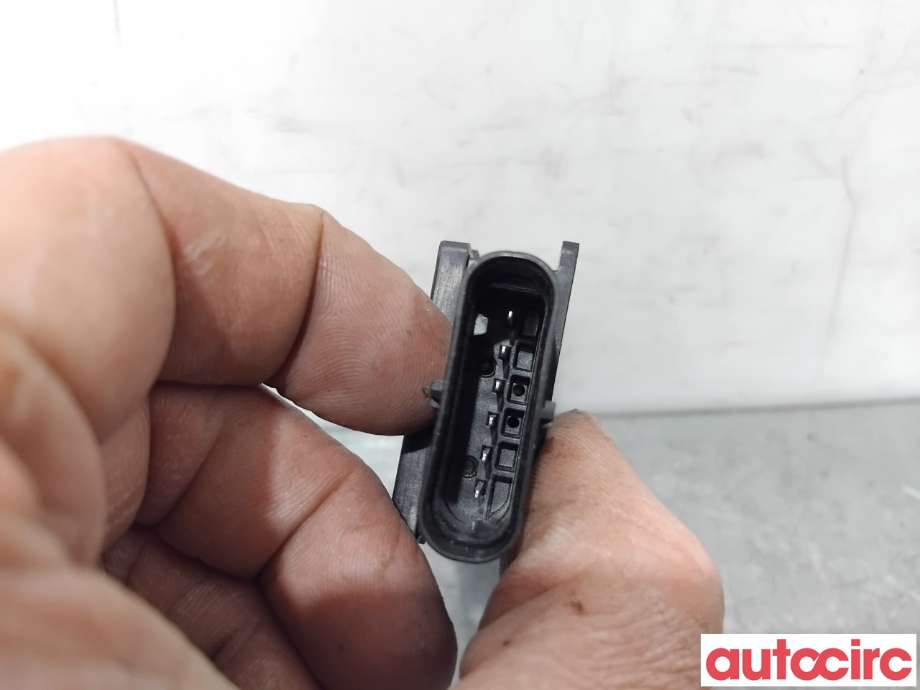 Diverse deler til Audi Q4 e-tron 2021-->>  (AUDI|5EA962133D|5ZA013855-30|5WA962133D)