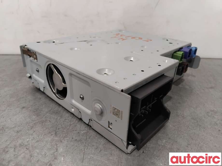 Bilstereo navigasjon til Audi Q4 e-tron 2021-->>  (AUDI|89A035043CX|28772280|89A035043JX)