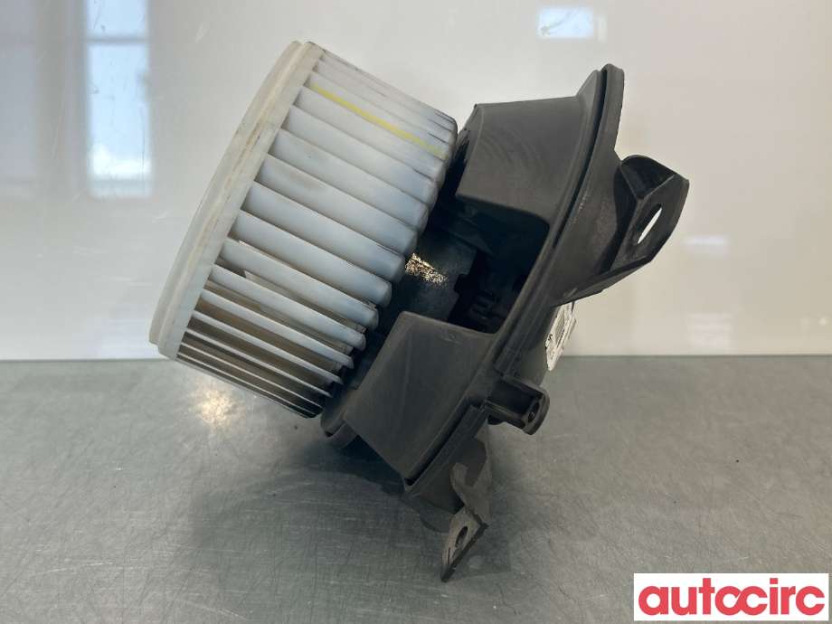 Varmeapparat motor til Opel Combo D 2012-2018  (OPEL|1611726480|95514201|)