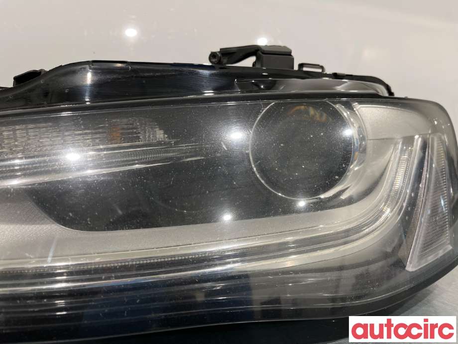 Frontlykt venstre halogen til Audi A4 2007-2014 (Type IV) (B8) (B8) (AUDI|8K0941043F||8K0941005C)