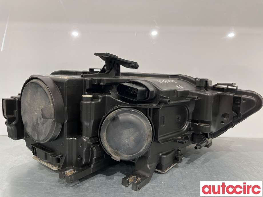 Frontlykt venstre halogen til Audi A4 2007-2014 (Type IV) (B8) (B8) (AUDI|8K0941043F||8K0941005C)
