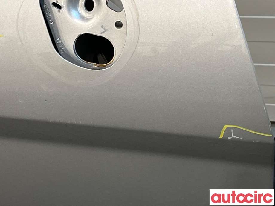 Dør høyre foran til Ford Fiesta 2013-2017 (Type VI, Fase 2)  (FORD|1806114|PC1BB-A20124-SA)