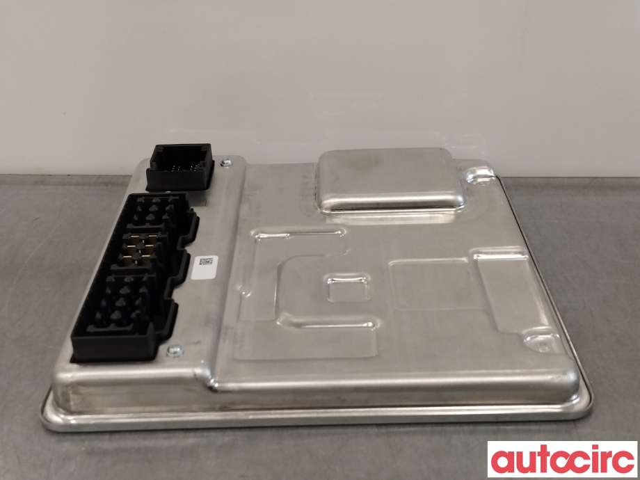 Diverse deler til VW ID.4 2020-->>  (VOLKSWAGEN|1EA937012P|1EA937012H)