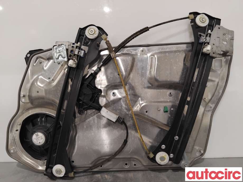 Ruteheis til Mercedes CLS 2011-2017 (C218) (C218) (MERCEDES|A2187200379||A2128201102)