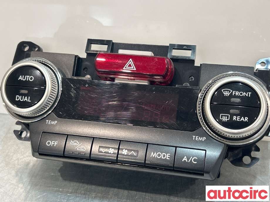 Varmeapparat betjening til Subaru Forester 2008-2013 (Type III)  (SUBARU|72311SC320)