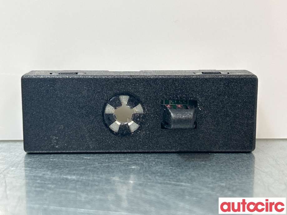 Antenne forsterker til Volvo V60/V60 CC 2013-2018 (Type I, Fase 2)  (VOLVO|31282107)