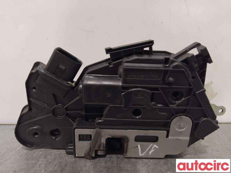 Låsekasse venstre foran til VW Transporter / Caravelle 2019-->> (T6.1) (T6.1) (VOLKSWAGEN|7L1837015B||7L1837015F)