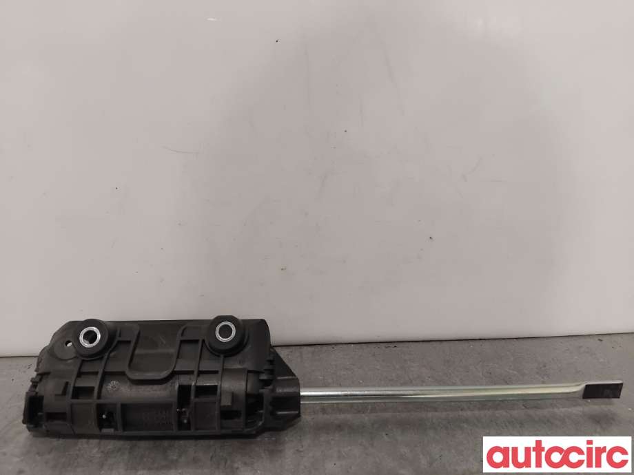 Dørhåndtak inv høyre til VW Transporter / Caravelle 2019-->> (T6.1) (T6.1) (VOLKSWAGEN|7LA843642A|)