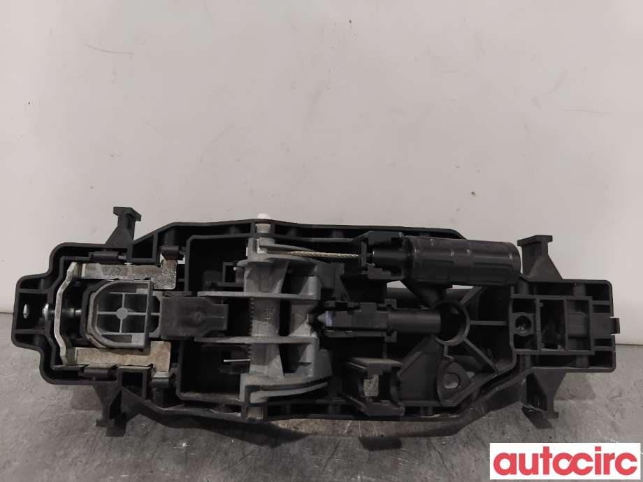 Dørhåndtak utv venstre til VW Transporter / Caravelle 2019-->> (T6.1) (T6.1) (VOLKSWAGEN|7E0843703B||7LA843351A)