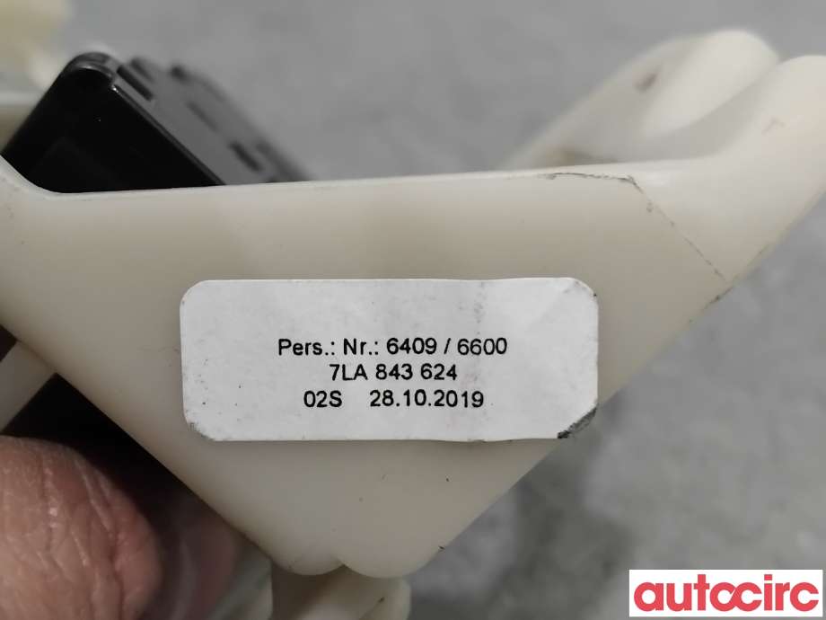 Låsekasse venstre til VW Transporter / Caravelle 2019-->> (T6.1) (T6.1) (VOLKSWAGEN|7LA843624B||7LA843624)