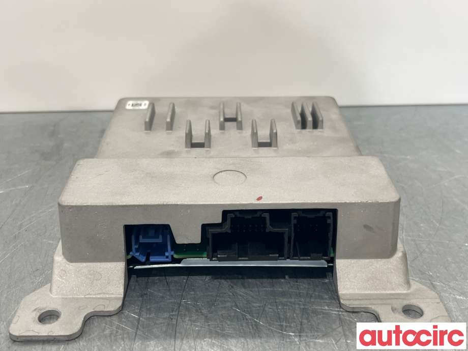 Bilstereo forsterker til Ford Mustang Mach-e 2020-->> (FORD (US)|2776185|RJ8T-18T086-AB)