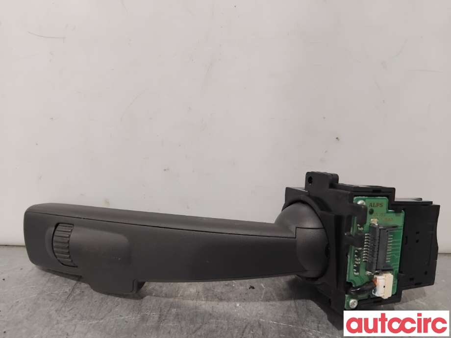 Bryter blink til Volvo V60/V60 CC 2013-2018 (Type I, Fase 2)  (VOLVO|31456045|)
