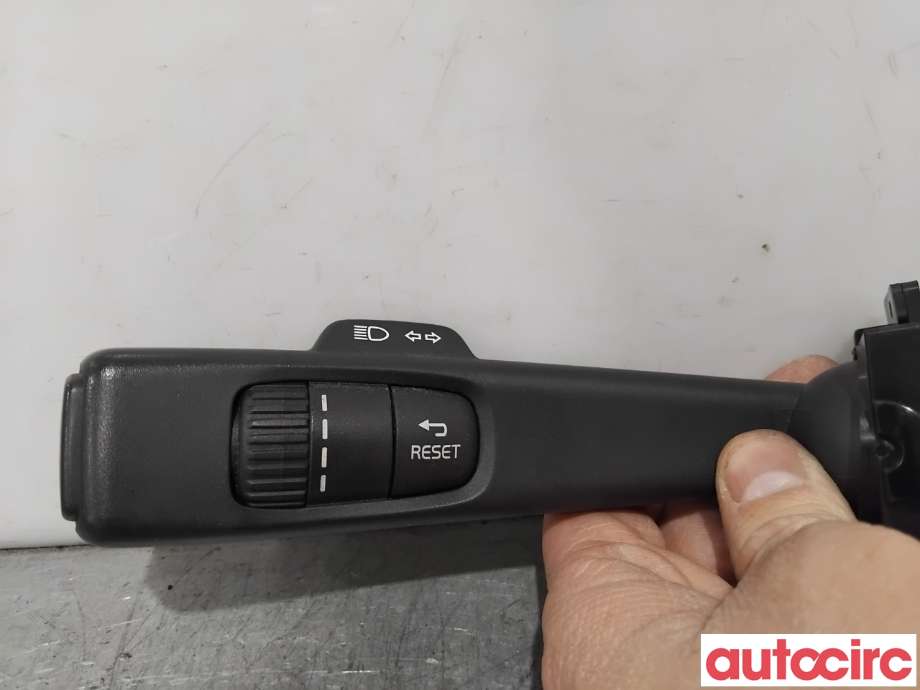 Bryter blink til Volvo V60/V60 CC 2013-2018 (Type I, Fase 2)  (VOLVO|31456045|)