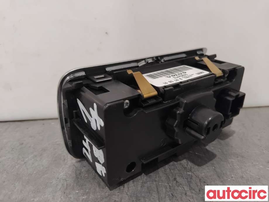 Bryter lys til Volvo V60/V60 CC 2013-2018 (Type I, Fase 2)  (VOLVO|31443839|)