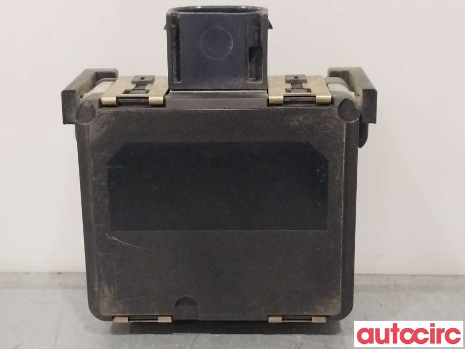 Sensor radar til Nissan Pulsar 2014-->> (NISSAN|284383ZL1C|284383ZL1B)