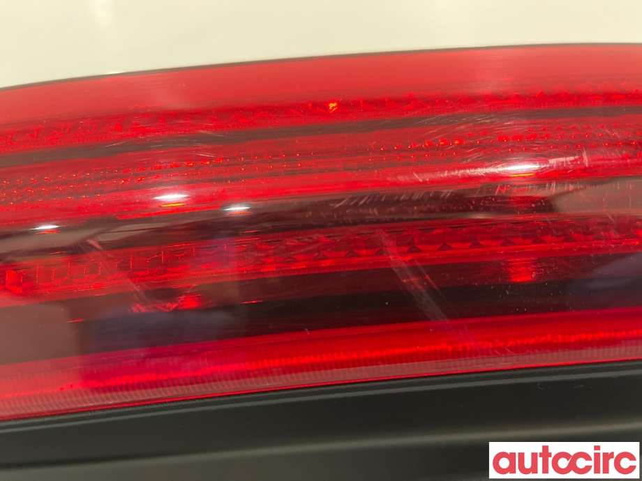 Baklykt høyre til Kia e-Soul 2019-->> (Type III)  (KIA|92402K0100|)
