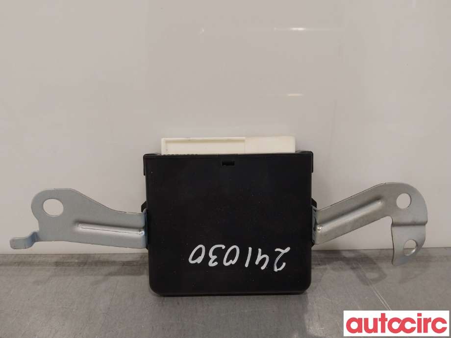 Styreenhet elektrisk bakluke til Toyota RAV4 2016-2019 (Type IV, Fase 2)  (TOYOTA|8922242090)