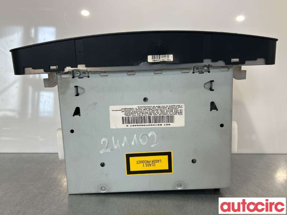 Bilstereo navigasjon til Mercedes ML 2005-2011 (W164) (W164) (MERCEDES|A1648708589|BE7093|A1648708489)
