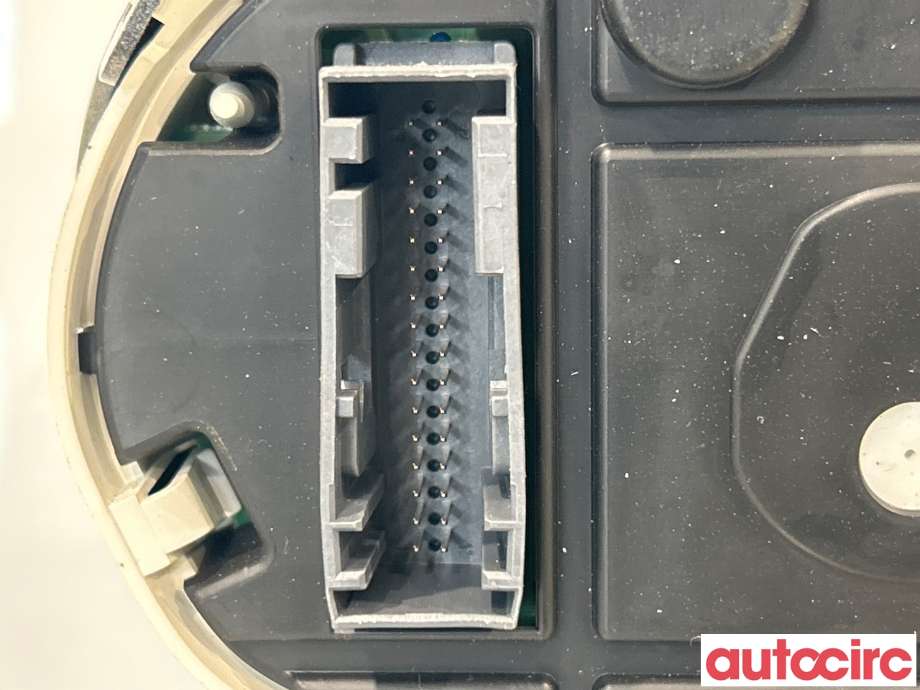 Instrumentpanel til Ford Fiesta 2008-2012 (Type VI, Fase 1)  (FORD|CU6T-10849-GD|1786854|8A6T-10849-GH)
