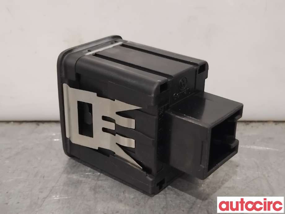 Frontlykter til VW Passat 2005-2010 (B6) (B6) (VOLKSWAGEN|3C0941333A|)