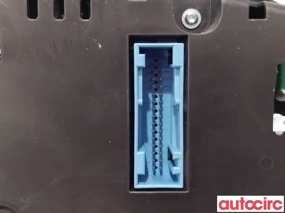 Instrumentpanel til VW Passat 2011-2015 (B7) (B7) (VOLKSWAGEN|3AA920870HX|A2C53238928|3AA920870H)