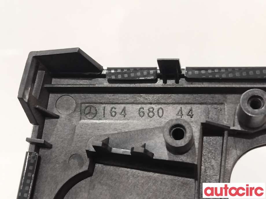Diverse deler til Mercedes ML 2005-2011 (W164) (W164) (MERCEDES|A1646804417||1646804417)