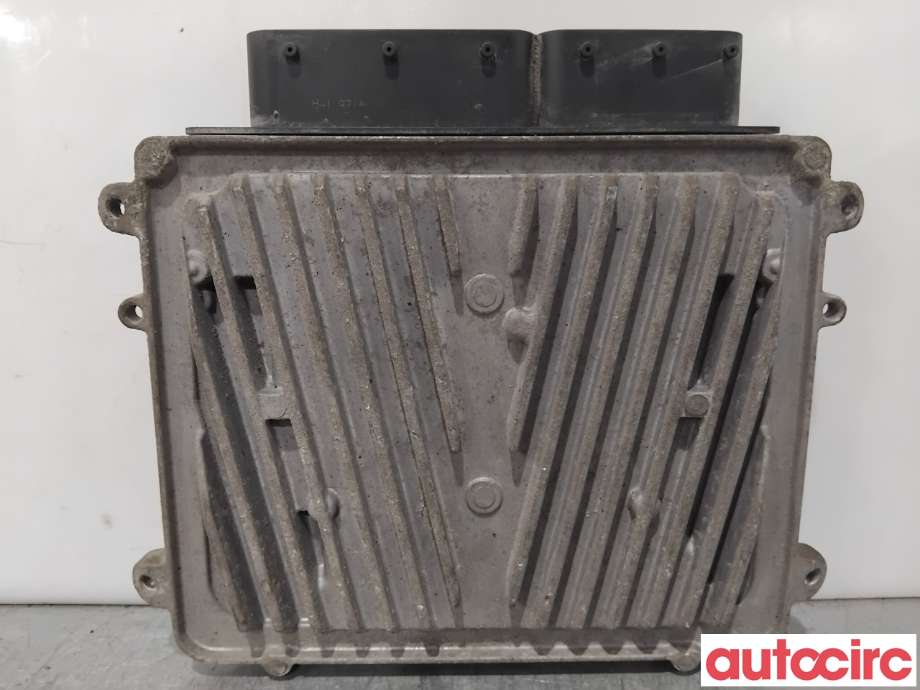Styreenhet motor til Mercedes ML 2005-2011 (W164) (W164) (MERCEDES|A1569000900|0261209110|A1561500979)