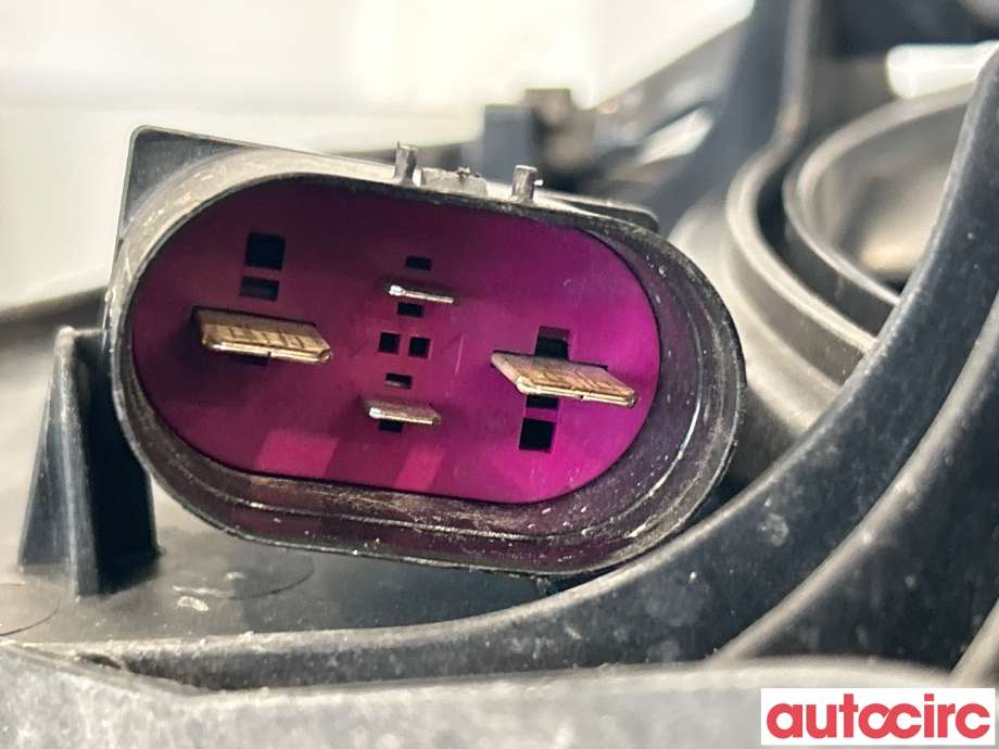 Kjølevifte til VW e-Golf 2017-2020 (Fase 2)  (VOLKSWAGEN|5Q0121203DE|5Q0121203CE)