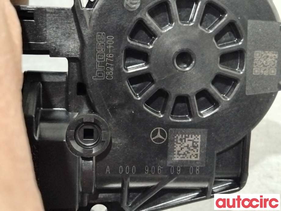 Ruteheis høyre bak til Mercedes A-Klasse 2018-->> (W177) (W177) (MERCEDES|A0009060908|C82776-100)