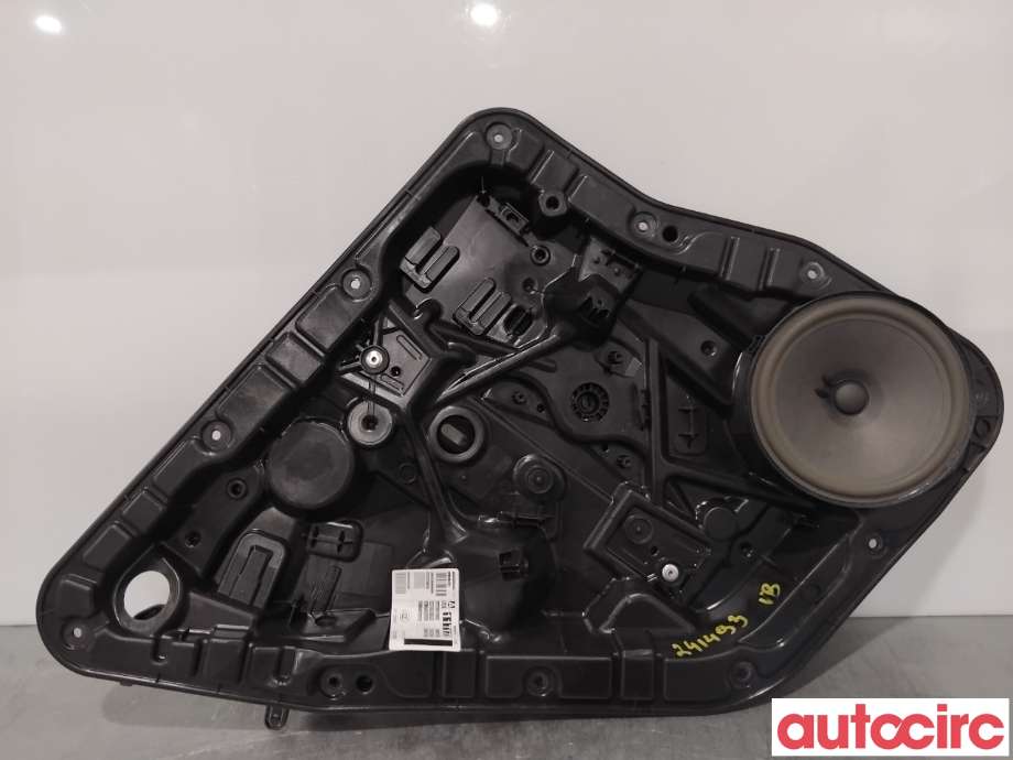 Ruteheis til Mercedes A-Klasse 2018-->> (W177) (W177) (MERCEDES|A1777300302|)