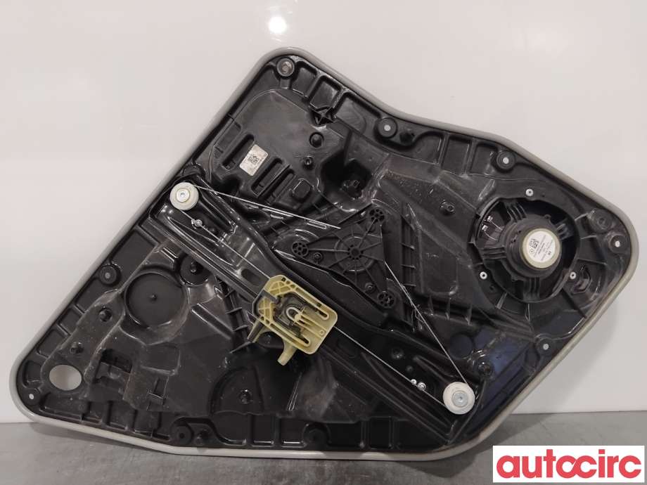 Ruteheis til Mercedes A-Klasse 2018-->> (W177) (W177) (MERCEDES|A1777300402|)