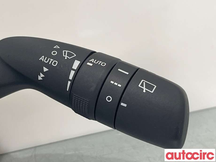 Bryter combi til Toyota Yaris Cross (SUV) 2021-->>  (TOYOTA|8430802100)