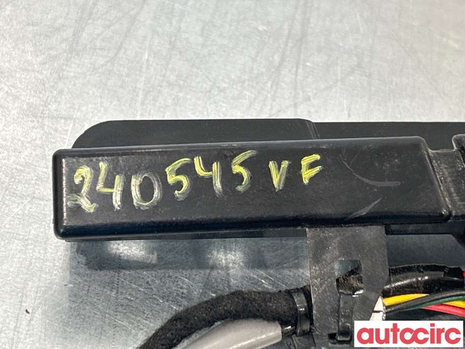 Lister til Ford Mustang Mach-e 2020-->>  (FORD (US)|2605594|LJ8T-14A626-AGW)