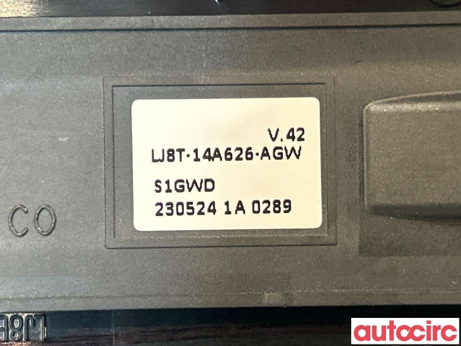 Lister til Ford Mustang Mach-e 2020-->>  (FORD (US)|2605594|LJ8T-14A626-AGW)