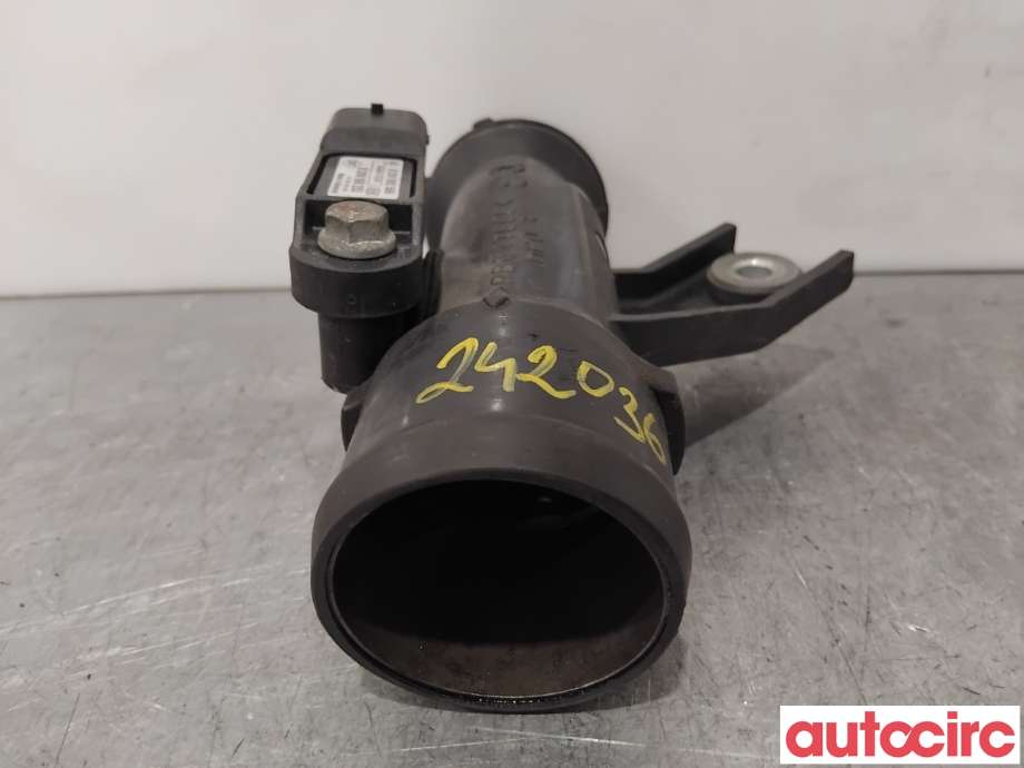 Turbo rør til Nissan Qashqai 2007-2010 (Type I, Fase 1)  (NISSAN|14460JD51B|0281002566|8200168253)