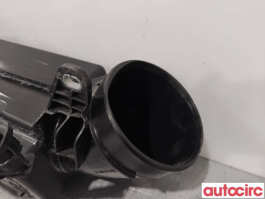 Luftslange innsug til BMW X1 2022-->> (U11) (U11) (BMW|13718489423|)