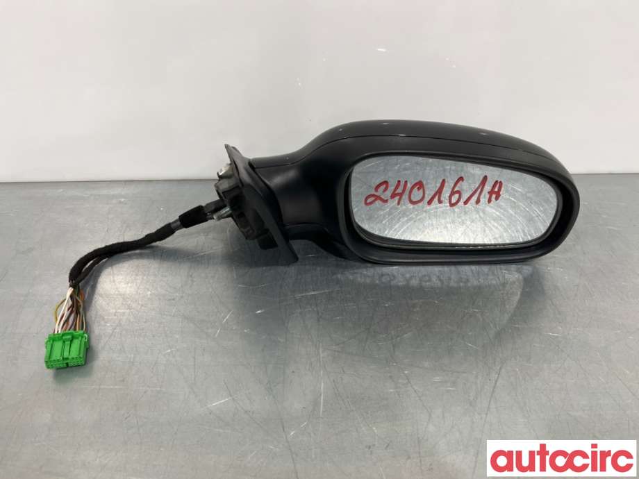 Speil høyre til Volvo V70, 2000-2004 (Type II, Fase 1)  (VOLVO|31104057)