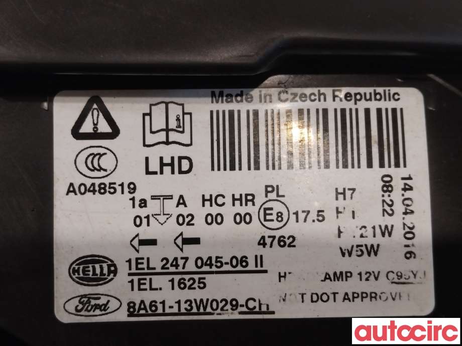 Frontlykt høyre halogen til Ford Fiesta 2008-2012 (Type VI, Fase 1)  (FORD|1740029|8A61-13W029-CH)