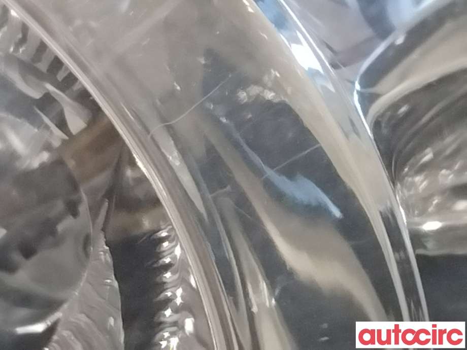 Frontlykt venstre halogen til Ford Fiesta 2008-2012 (Type VI, Fase 1) (FORD|1740028|8A61-13W030-CH)