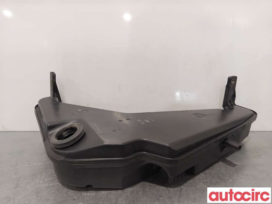 Spylertank til Audi Q5 2012-2017 (Type I, Fase 2)  (AUDI|8R0955453B||8R0955453D)