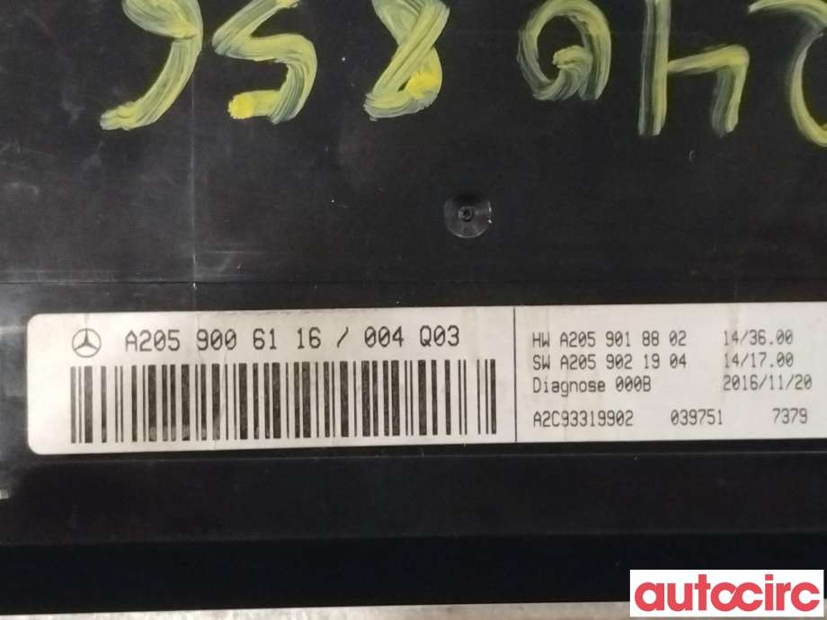Instrumentpanel til Mercedes C-Klasse 2014-2018 (Fase 1) (W205) (W205) (MERCEDES|A2059008428|A2059006116)