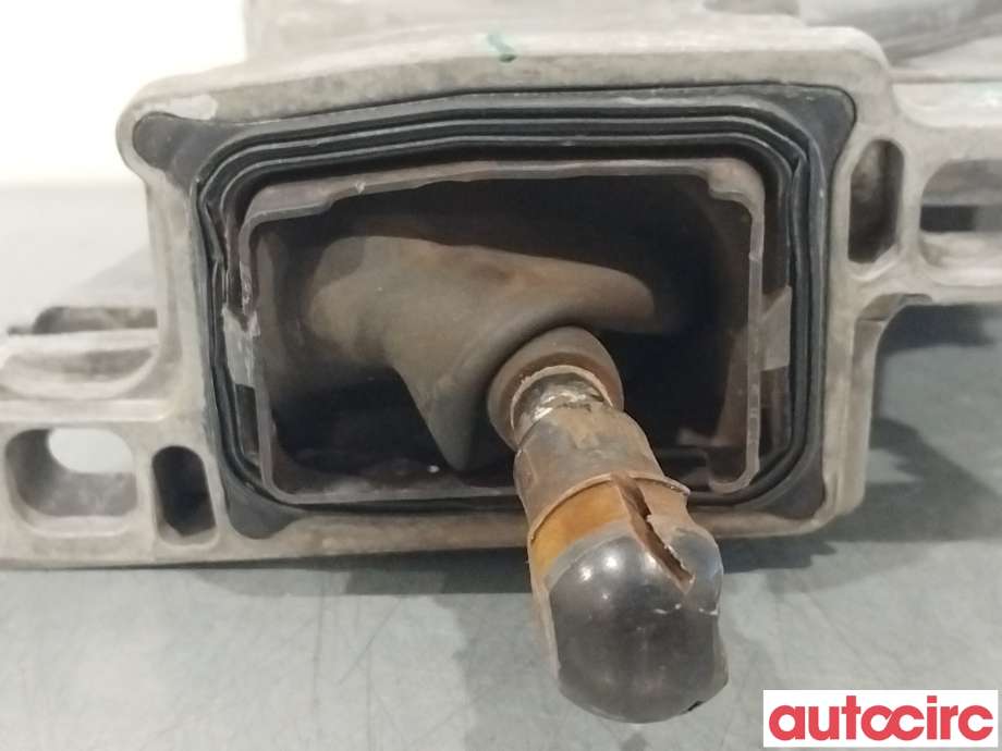 Baklukeåpner motor til Mercedes C-Klasse 2014-2018 (Fase 1) (W205) (W205) (MERCEDES|A0997602601|A2058200342)