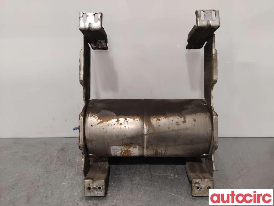 Diverse deler til Mercedes ML 2005-2011 (W164) (W164) (MERCEDES|A1643200015|)