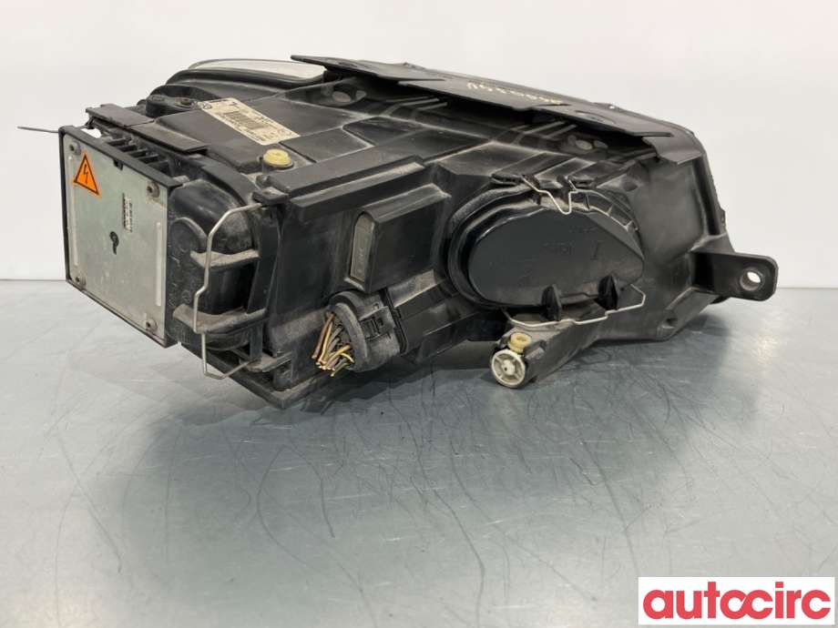 Frontlykt venstre halogen til VW Passat 2005-2010 (B6) (B6) (VOLKSWAGEN|3C0941753G||3C0941751G)