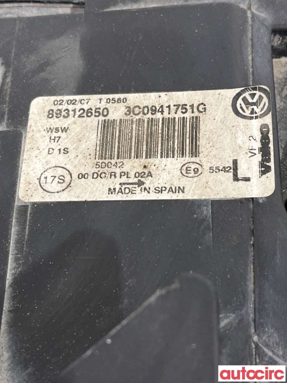 Frontlykt venstre halogen til VW Passat 2005-2010 (B6) (B6) (VOLKSWAGEN|3C0941753G||3C0941751G)