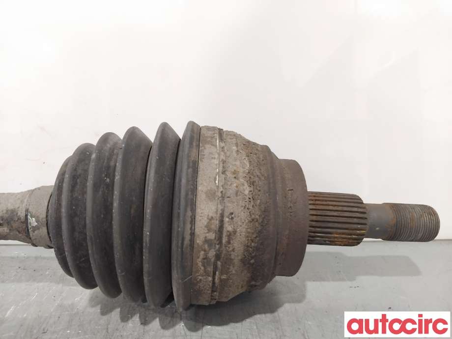 Drivaksel høyre foran til Mercedes ML 2005-2011 (W164) (W164) (MERCEDES|A1643301901|)