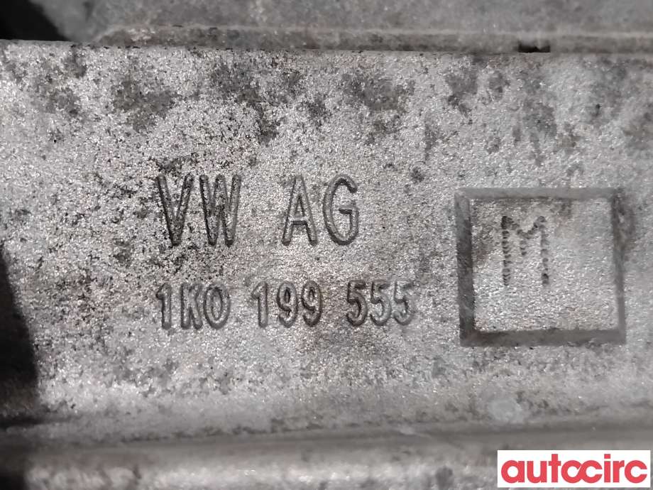 Motorfeste til VW Caddy 2015-2020 (Type III, Fase 3)  (VOLKSWAGEN|1K0199555M|)