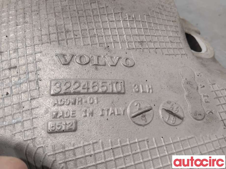 Bærebru venstre bak til Volvo V90 / V90 CC / S90 2016-->>  (VOLVO|36012080||32246510)