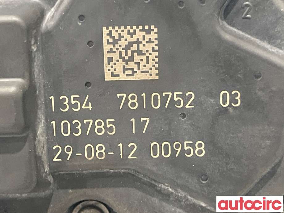 Spjeldhus til BMW 5-Serie 2010-2017 (F10/F11) (F10/F11) (BMW|13547810752|50836904)