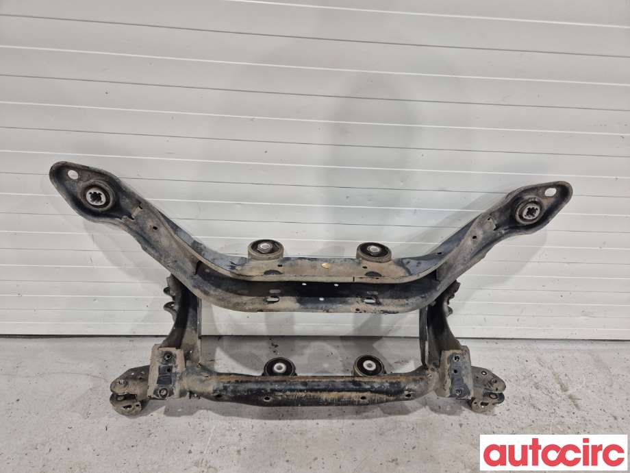 Travers bak til Volvo V60/V60 CC 2013-2018 (Type I, Fase 2)  (VOLVO|31429013|)
